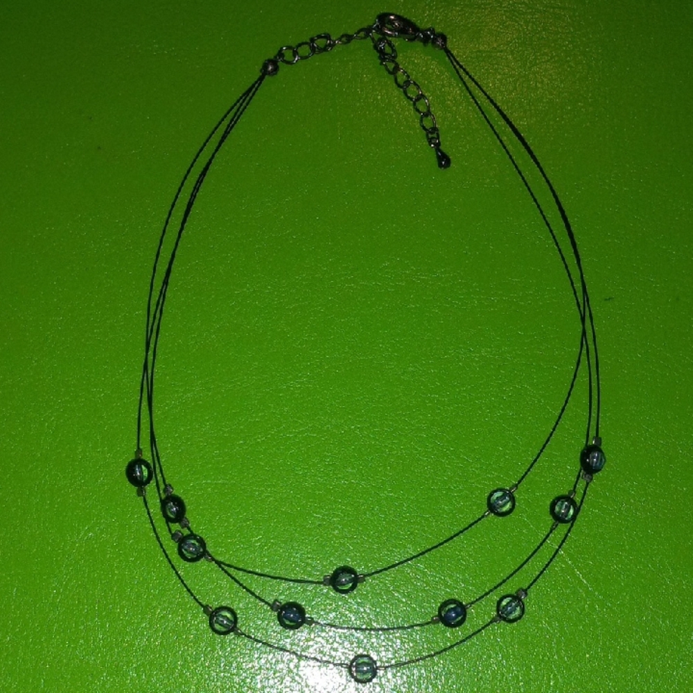 Source Unknown Black and Blue Beaded Necklace